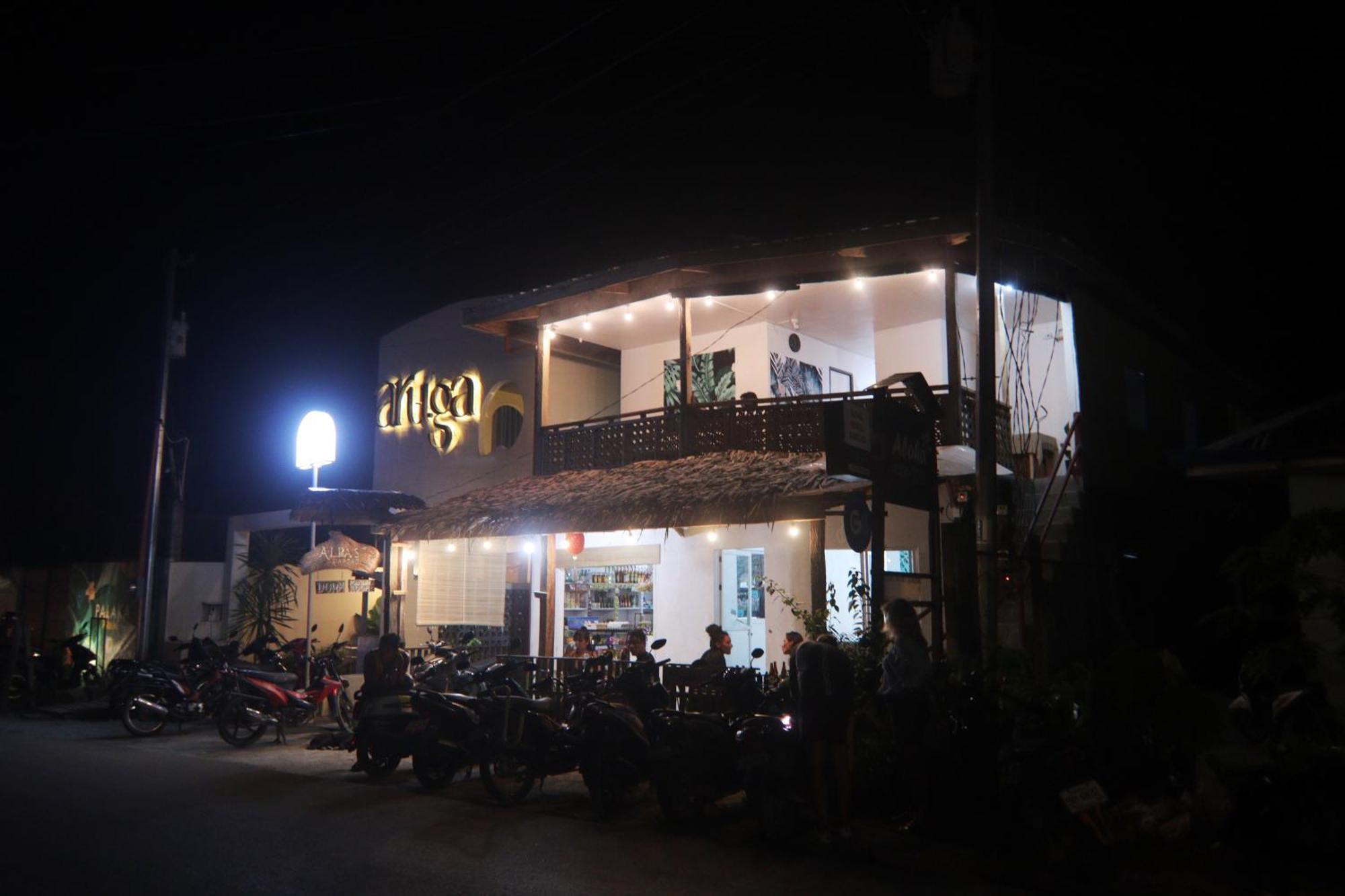 Aloha Hostel Siargao General Luna  Exteriör bild