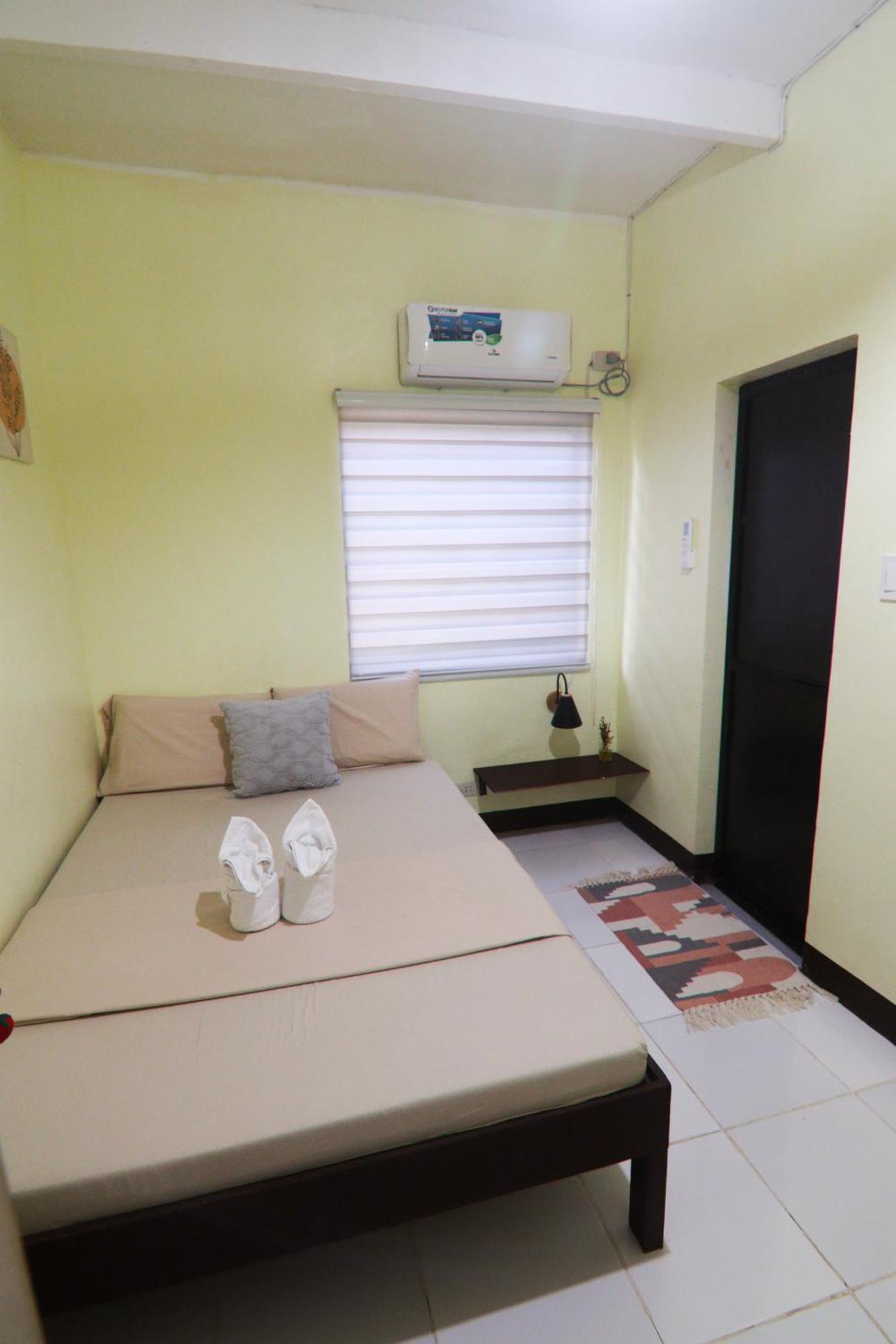 Aloha Hostel Siargao General Luna  Exteriör bild