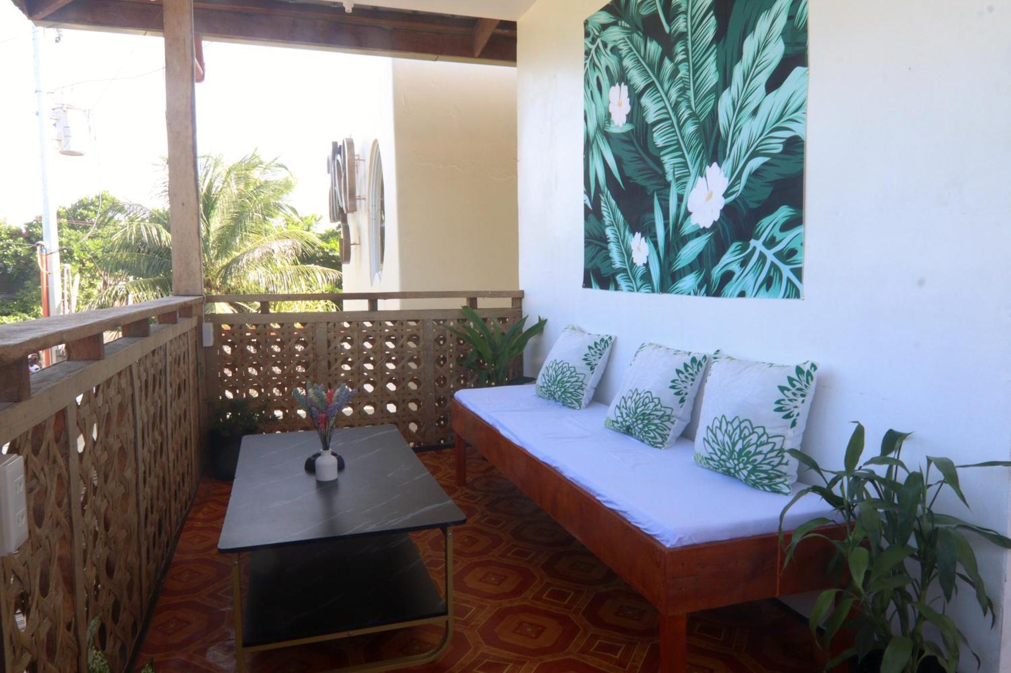 Aloha Hostel Siargao General Luna  Exteriör bild