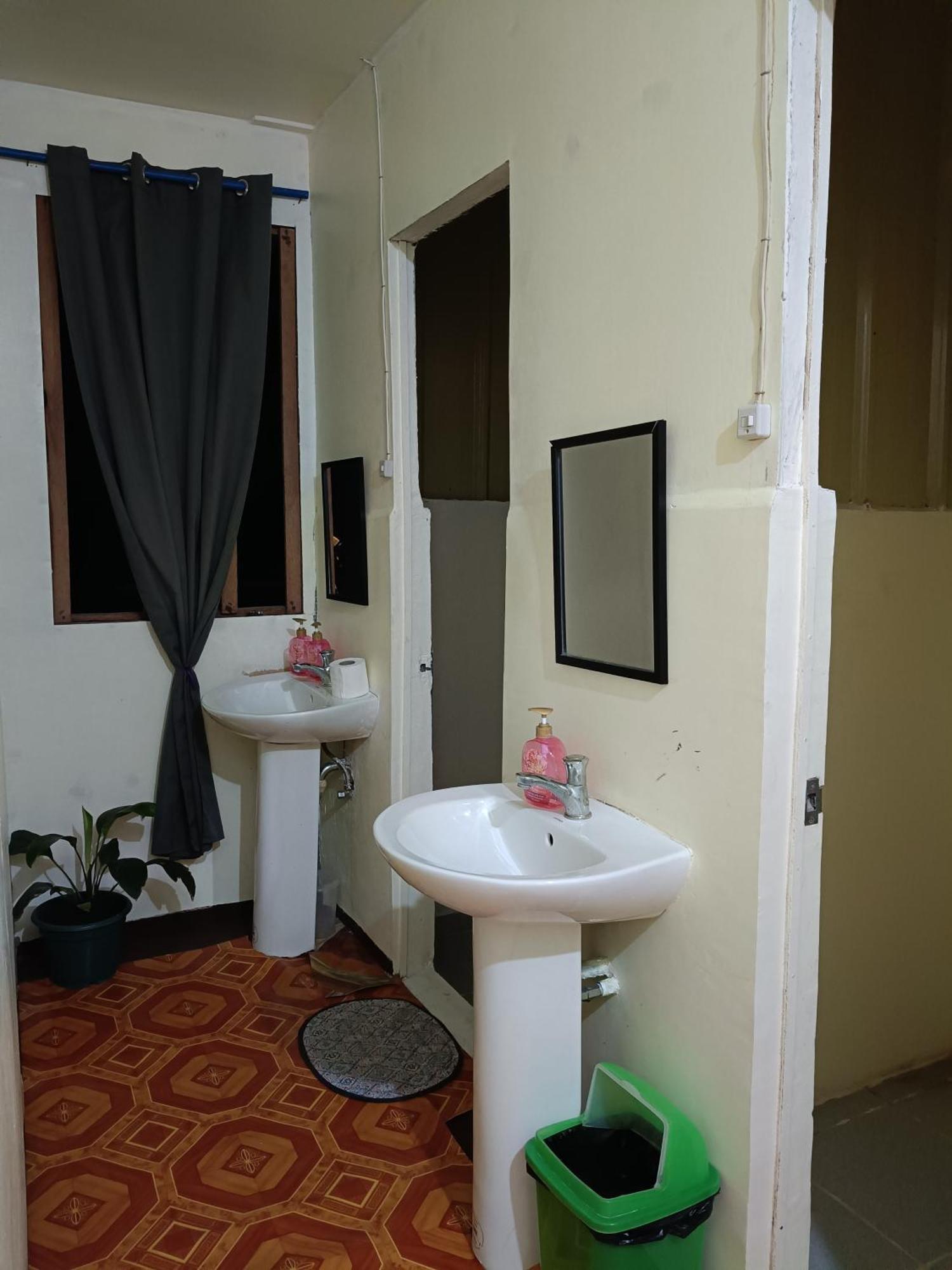 Aloha Hostel Siargao General Luna  Exteriör bild
